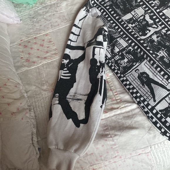 RARE VINTAGE 80s Elvis Presley Liberty Flyer Jailhouse Rock crew neck in white. - Picture 5 of 7